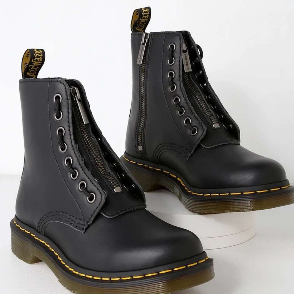 Dr. Martens docs 1460 front zipper boot pascal nappa smooth leather black zip